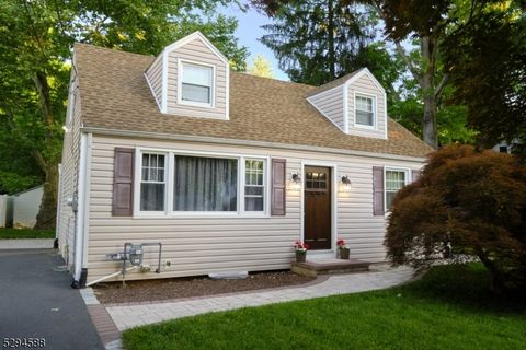 1185 Stockton Pl, North Brunswick Twp., NJ 08902 - #: 3907981