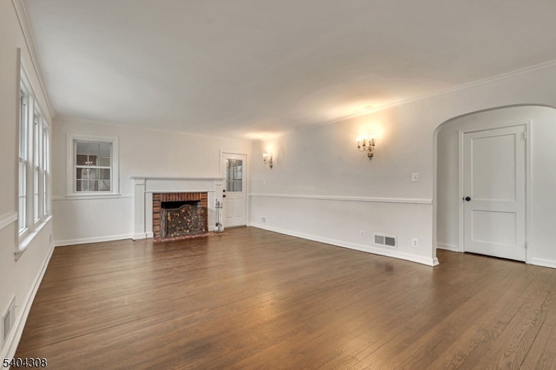 Colonial Gardens - Residential