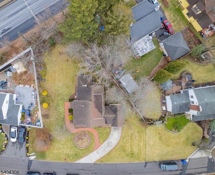 Colonial Gardens - Residential