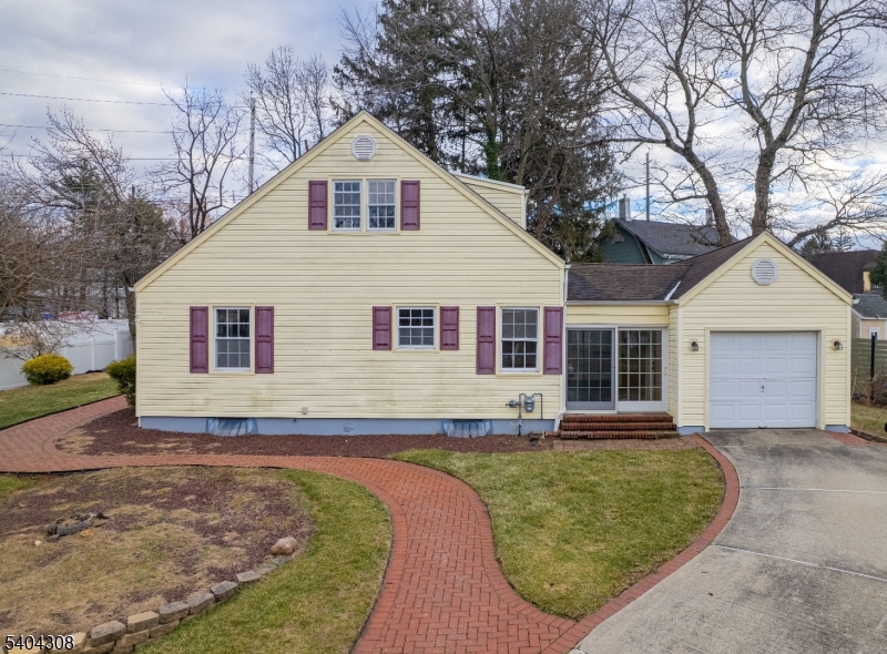 Colonial Gardens - Residential