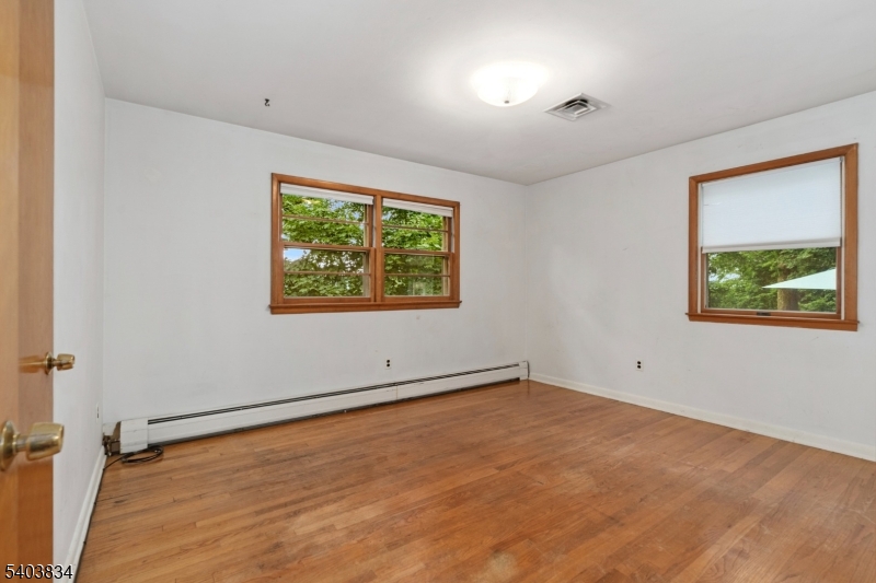 LAKE MOHAWK - Residential Lease