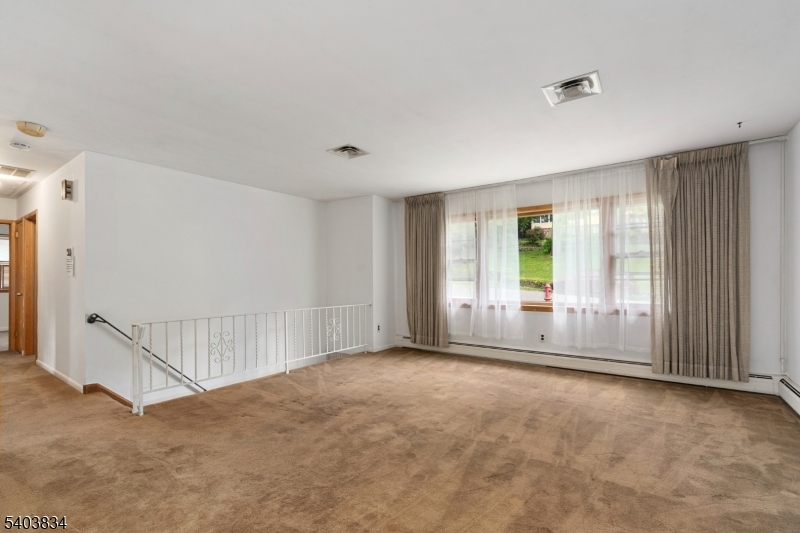 LAKE MOHAWK - Residential Lease