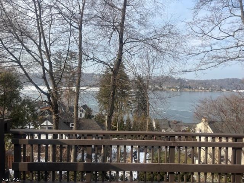 LAKE MOHAWK - Residential Lease