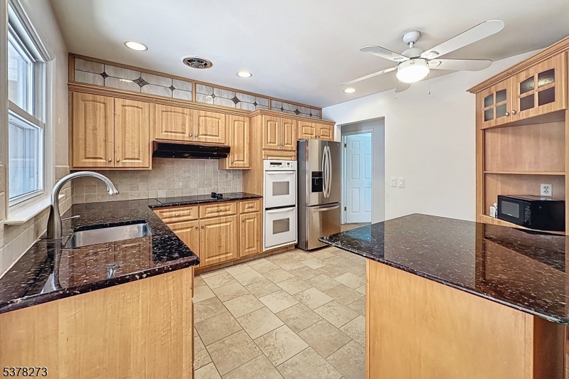 White Meadow Lake - Residential