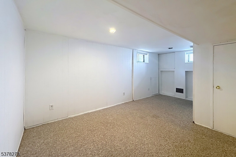 White Meadow Lake - Residential