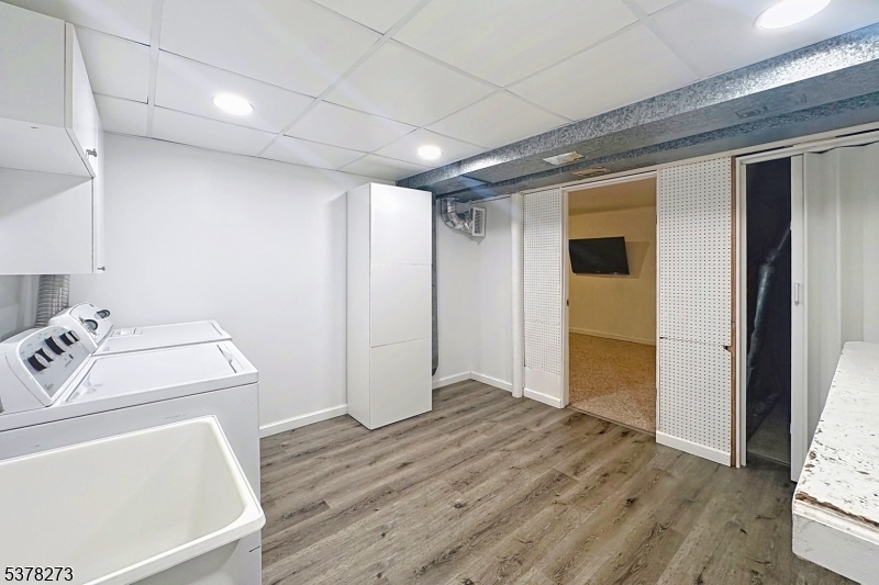 White Meadow Lake - Residential