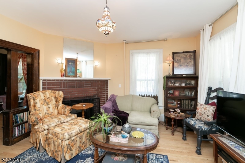 Historic Delaware Village - Residential