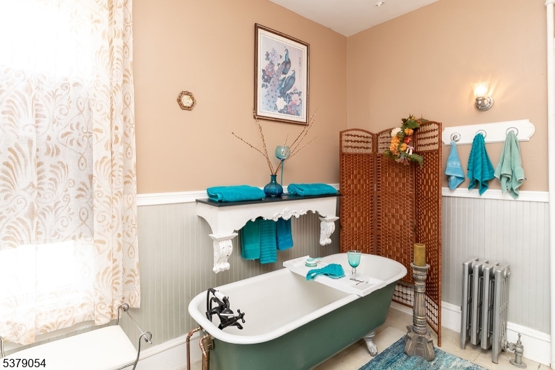 Historic Delaware Village - Residential