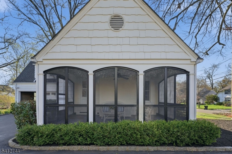 Near Sleepy Hollow - Residential