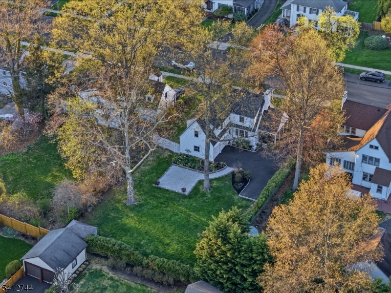 Near Sleepy Hollow - Residential