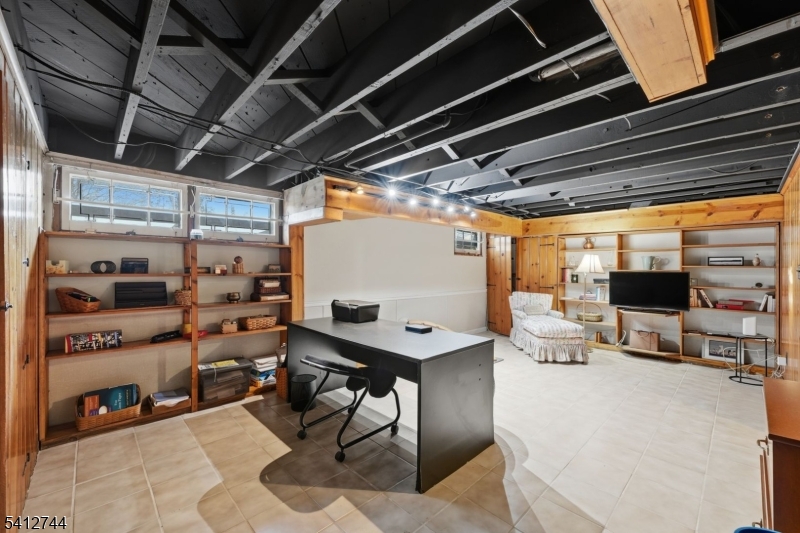 Near Sleepy Hollow - Residential