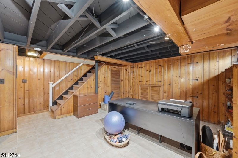 Near Sleepy Hollow - Residential