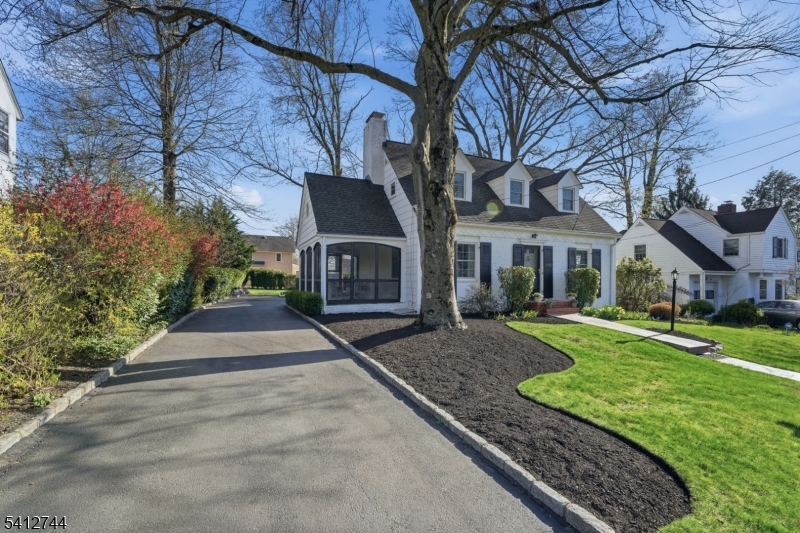 Near Sleepy Hollow - Residential