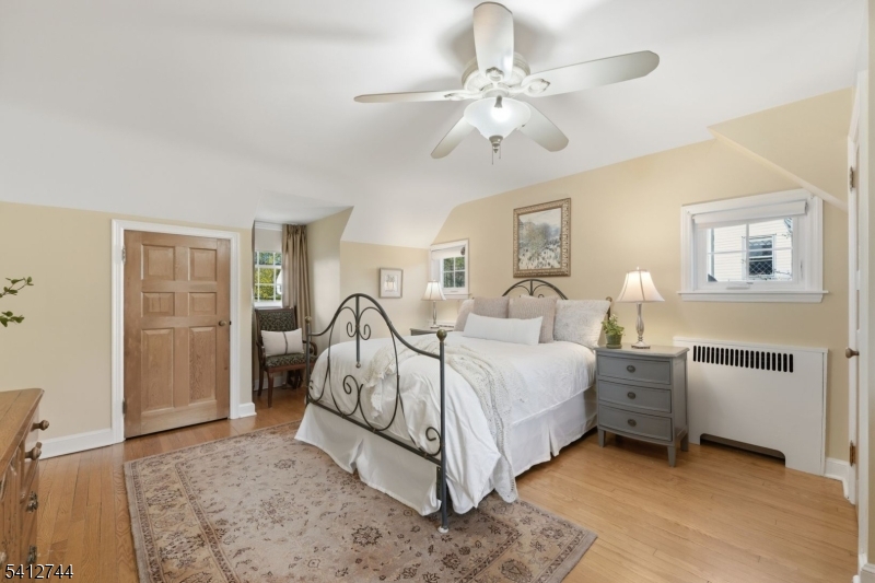 Near Sleepy Hollow - Residential