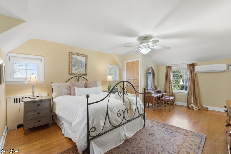 Near Sleepy Hollow - Residential