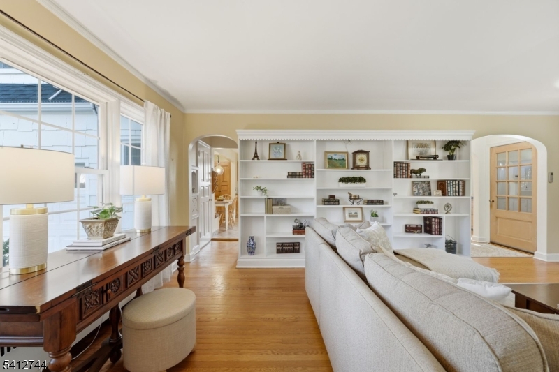 Near Sleepy Hollow - Residential