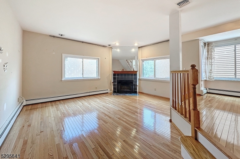 Townsquare Village - Residential