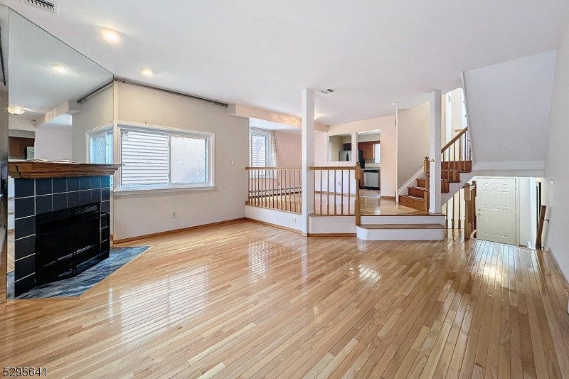 Townsquare Village - Residential