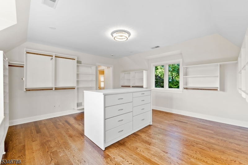 Linden Lane - Residential