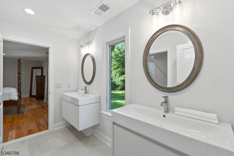 Linden Lane - Residential