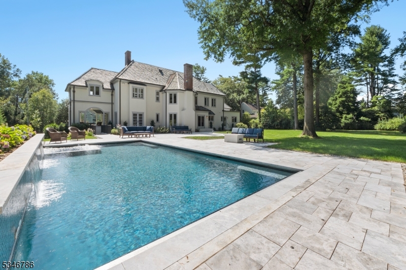 Linden Lane - Residential