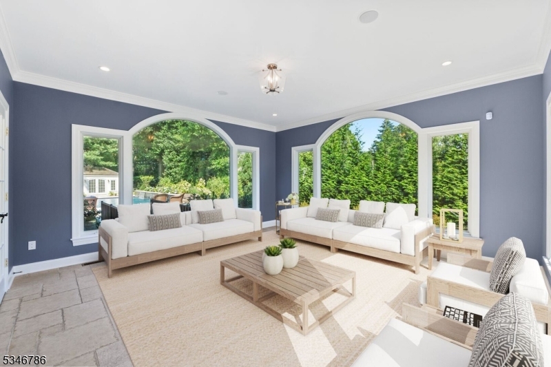 Linden Lane - Residential