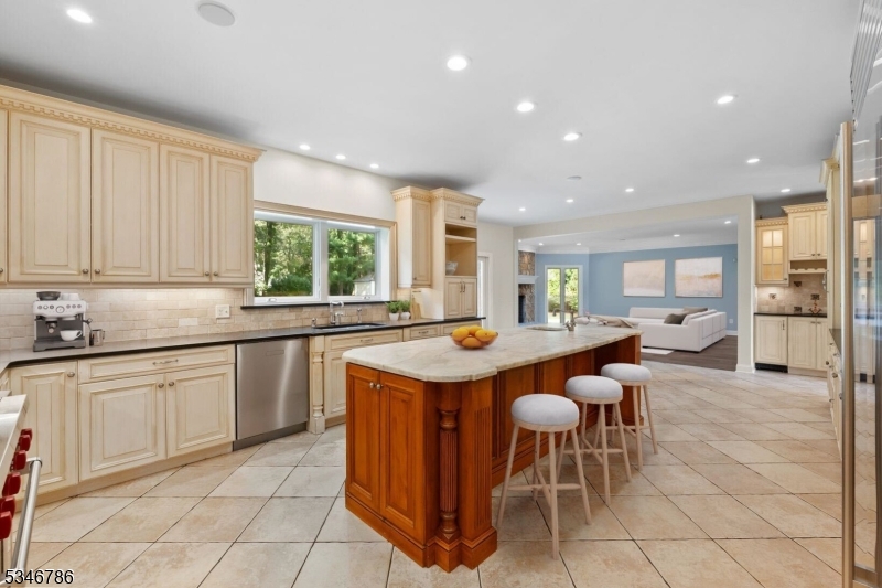 Linden Lane - Residential