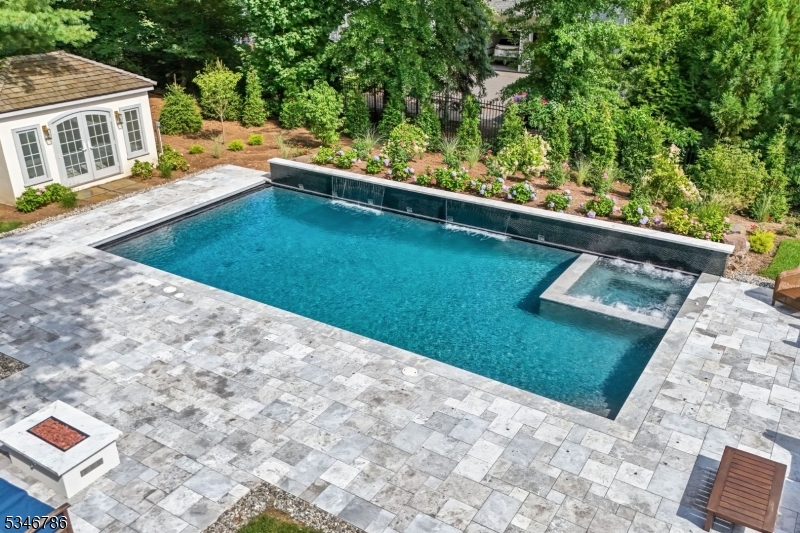 Linden Lane - Residential