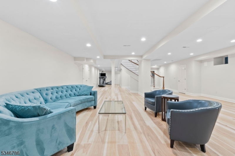 Linden Lane - Residential