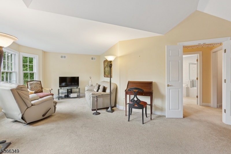 Farrington Lake - Residential