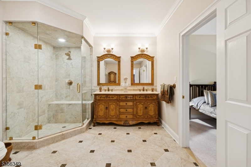 Farrington Lake - Residential