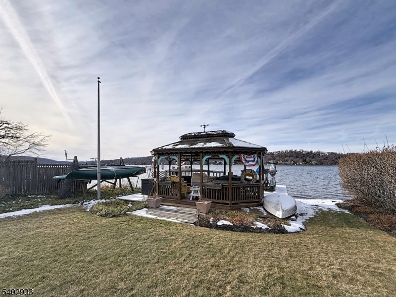 Lake Mohawk - Residential