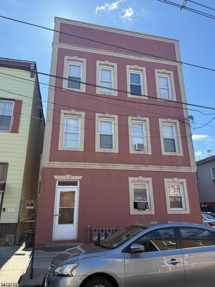 Peterstown - Commercial Sale