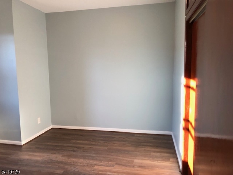 Peterstown - Commercial Sale