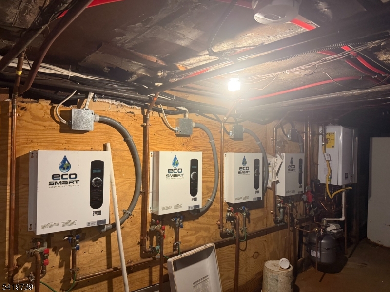 Peterstown - Commercial Sale