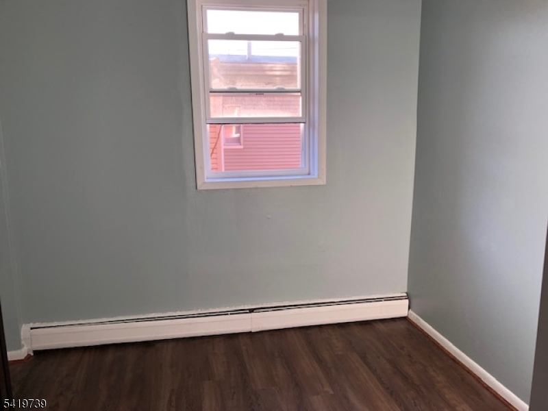 Peterstown - Commercial Sale