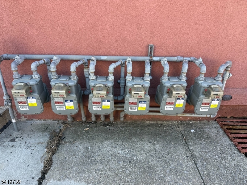 Peterstown - Commercial Sale