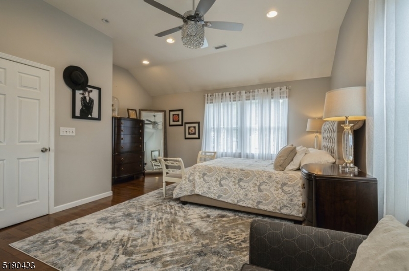 BEECHCREST - Residential Lease