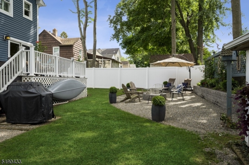 BEECHCREST - Residential Lease