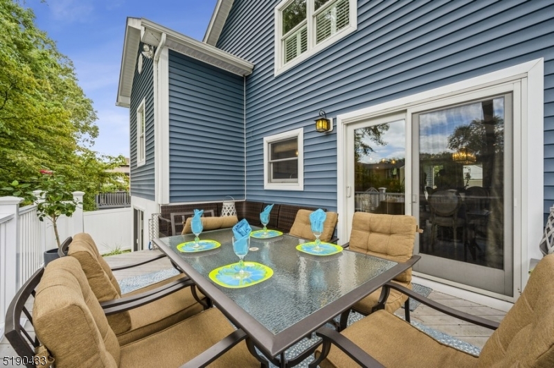 BEECHCREST - Residential Lease