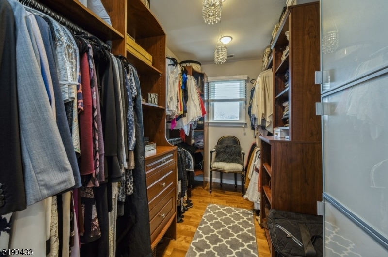 BEECHCREST - Residential Lease