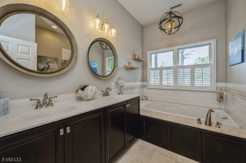 BEECHCREST - Residential Lease