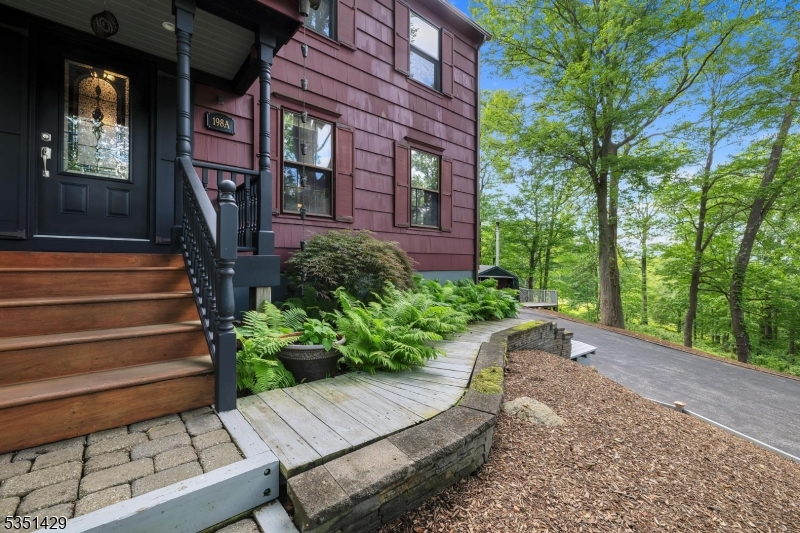 Mountain - Residential