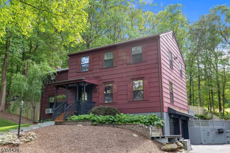 Mountain - Residential