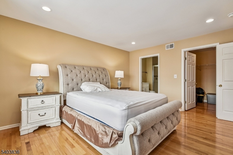 Glenmont Commons - Residential Lease