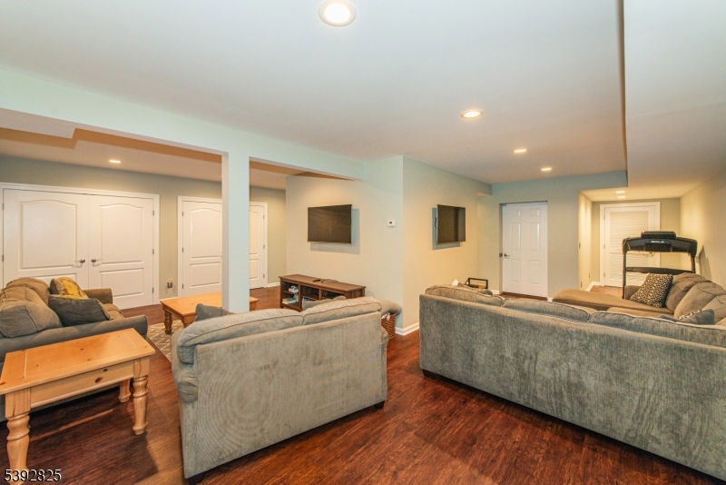 Lakeview Estates - Residential