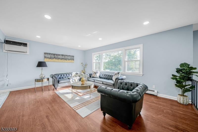 High Crest Lake - Residential