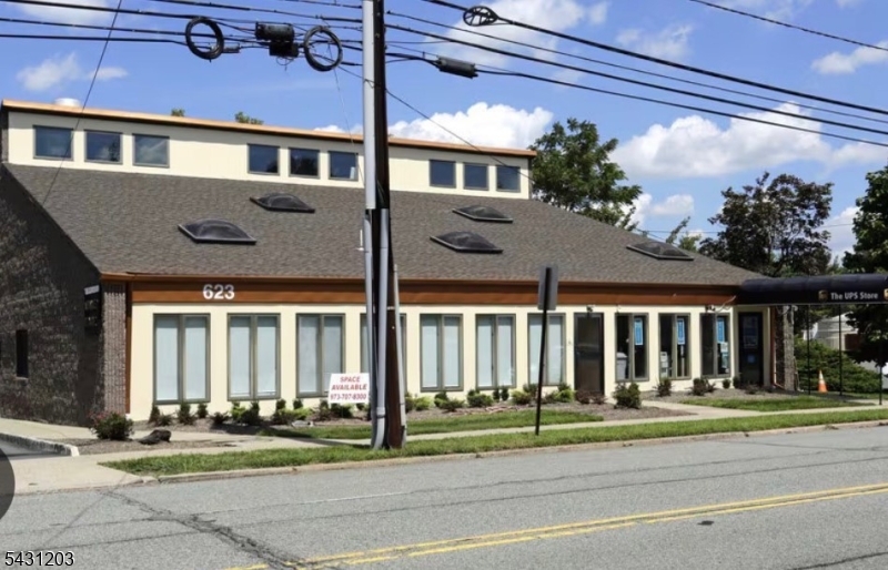 Photo 1 of 12 — 621 Eagle Rock Ave, West Orange Twp., NJ 07052