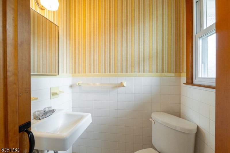 Whitehouse Station - Residential