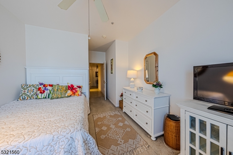 Fox Hills - Residential